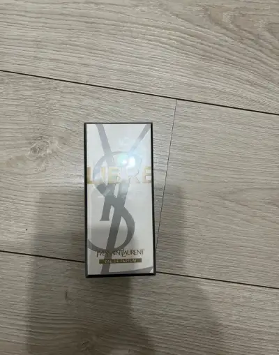 Parfem YSL