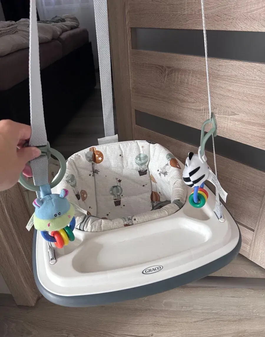 Graco Bumper Jumper Up & Away – detské hopsadlo