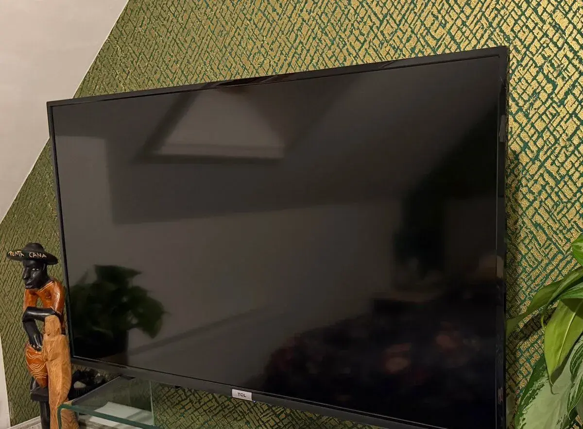 4K Smart TV TCL 43P615 (43" / 108 cm)