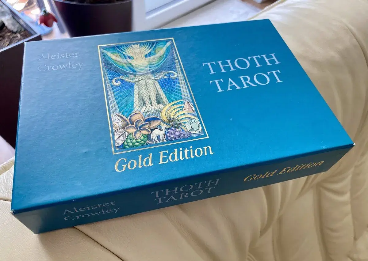 Aleister Crowley Thoth Tarot – GOLD EDITION / Deluxe