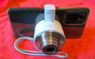 Sony DSC-QX10