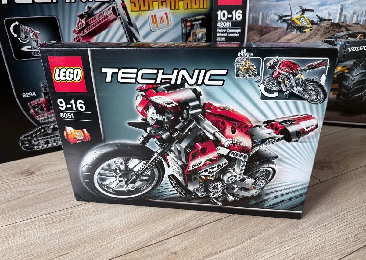 Lego technic 8051