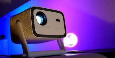 Nový smart projektor Wanbo Vali 1 – gimbal, Android TV