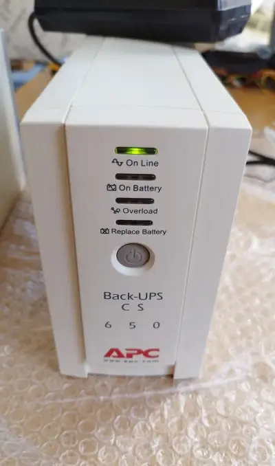 APC Back-UPS CS 650