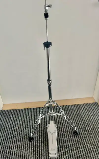 Pearl hi hat.