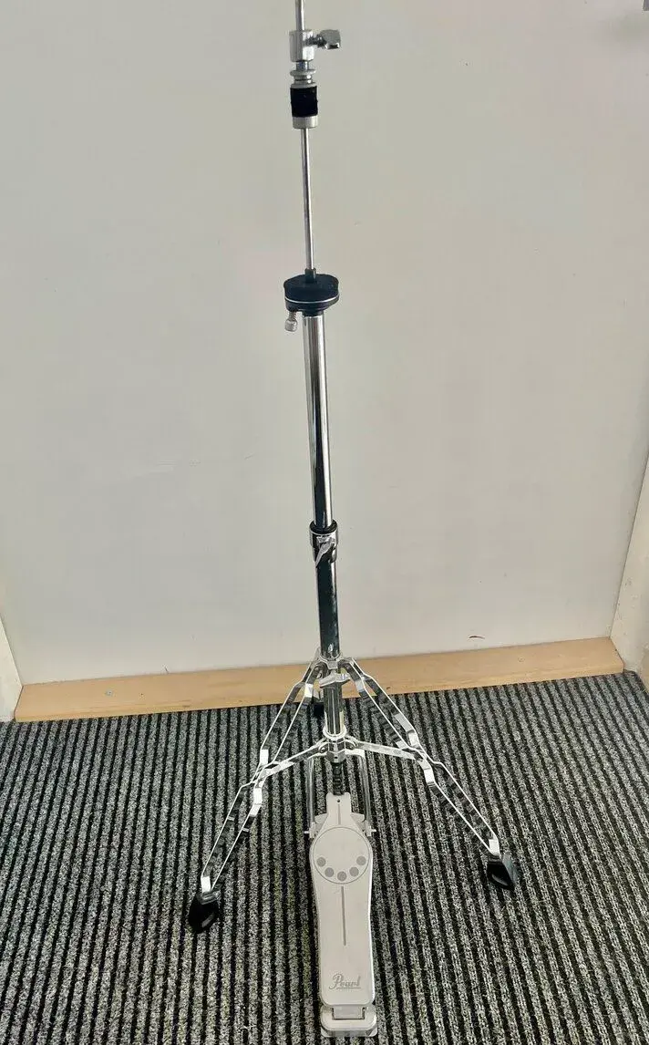 Pearl hi hat.
