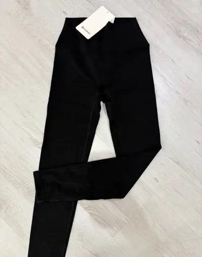 Lululemon legíny