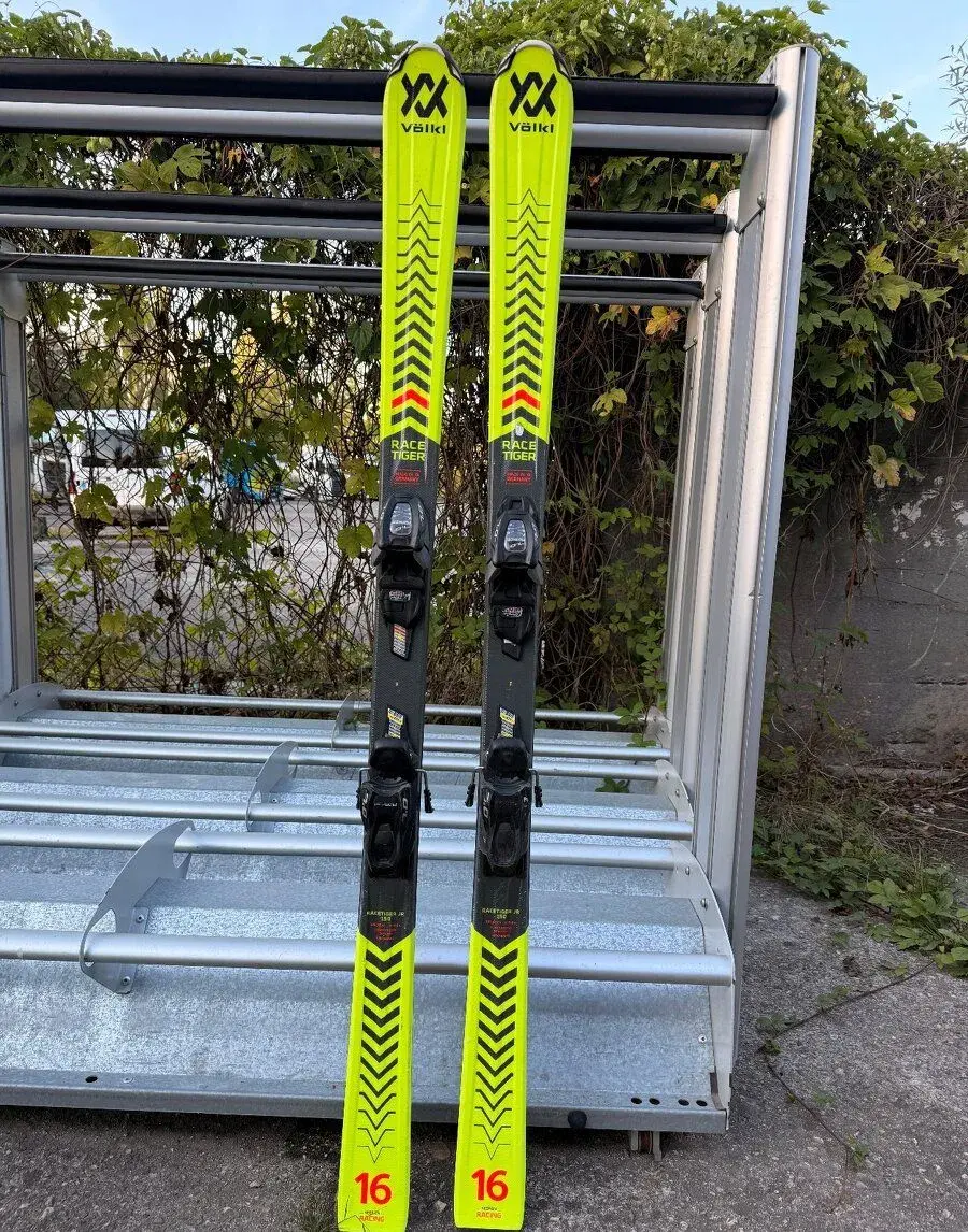 Juniorske lyže Volkl Racetiger JR - 150cm