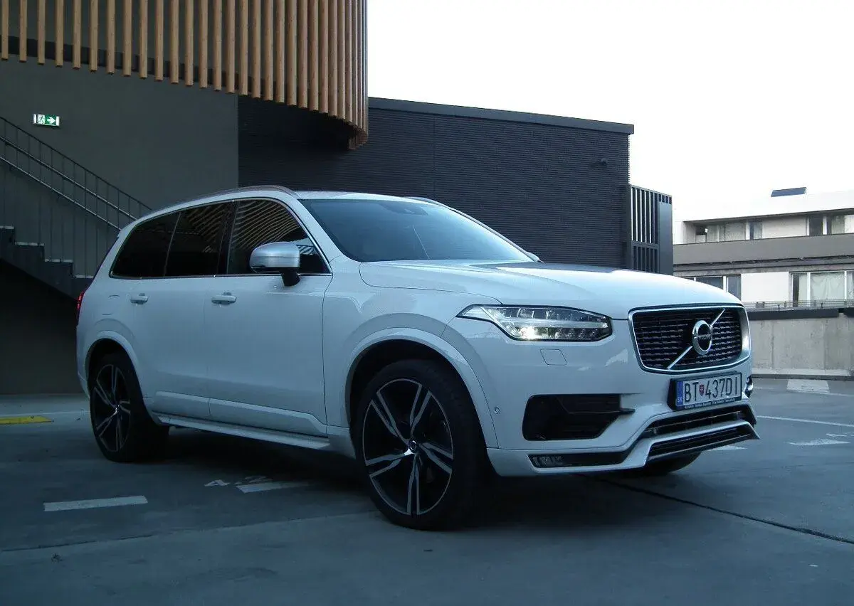 Volvo XC90 – 2018, 4 km