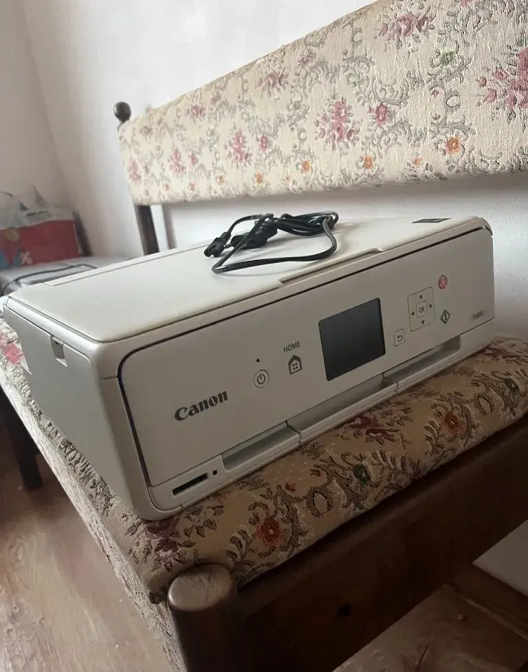 Canon PIXMA TS5051 / TS5050 – na náhradné diely (prasknuté s