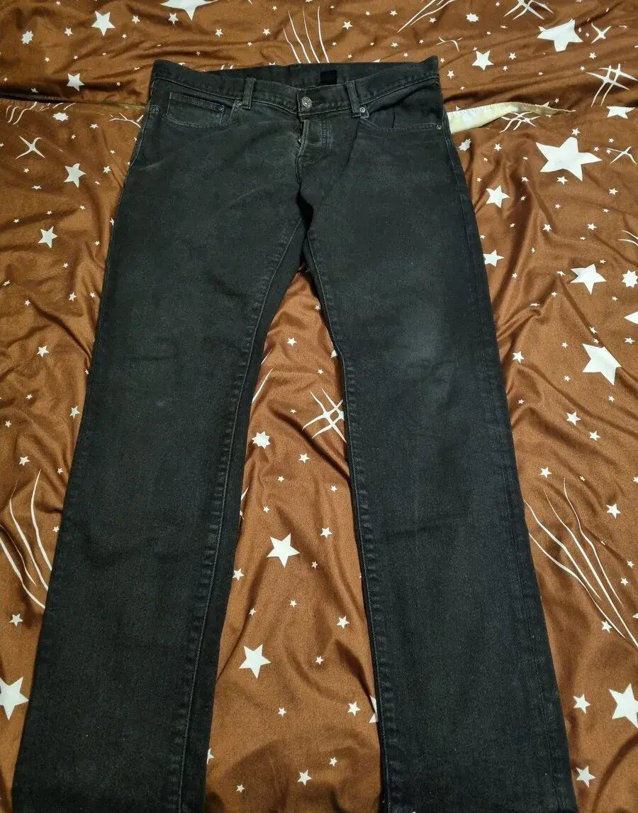 Jeans cierne z HM