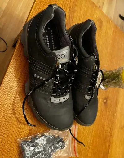ecco golfove topanky 41 ako nove