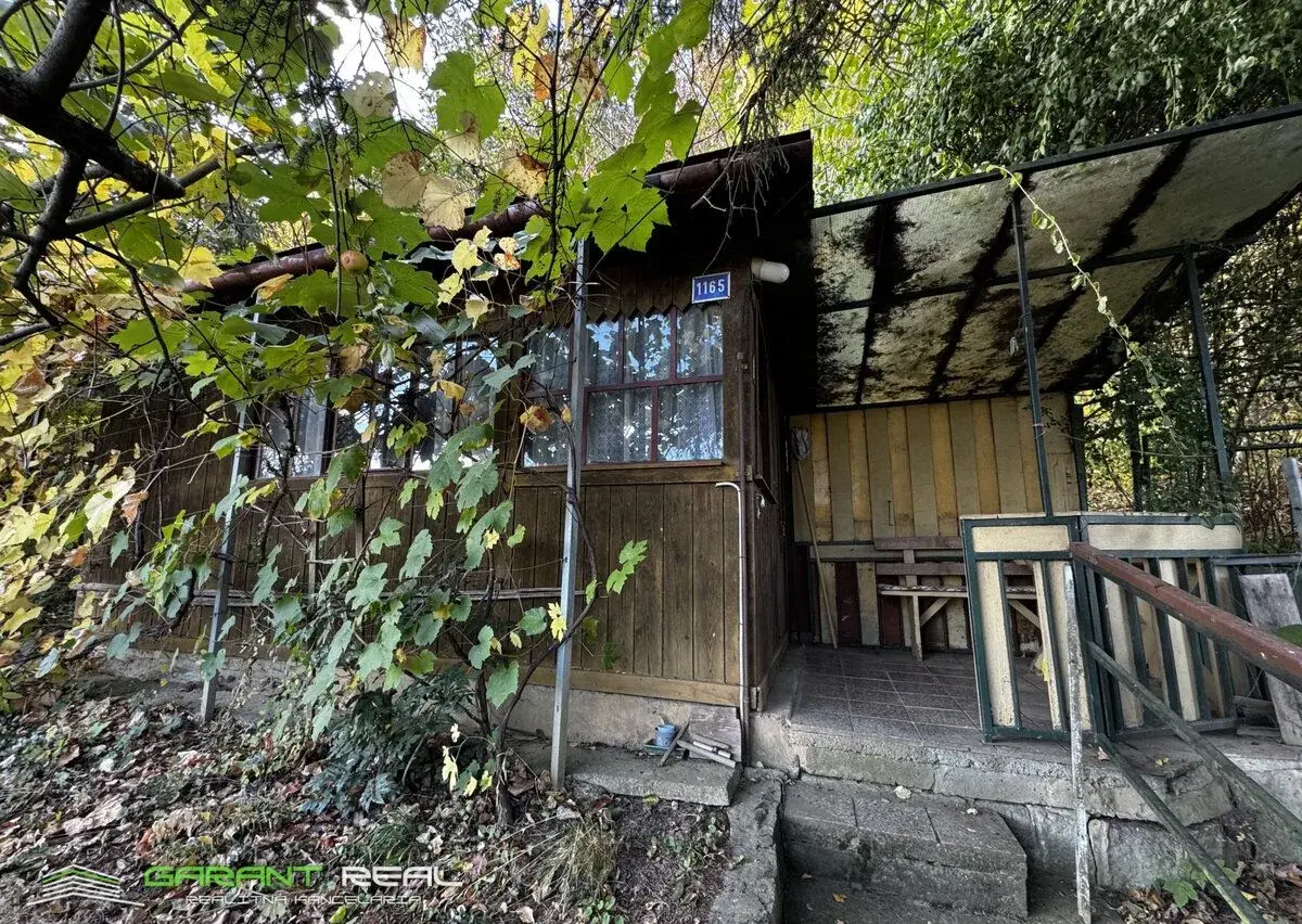 Predaj záhradka 400 m2, s chatkou, Pod Wilec hôrkou