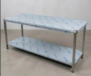 Nerezový pracovný gastro stôl, hĺbka stola 600 mm