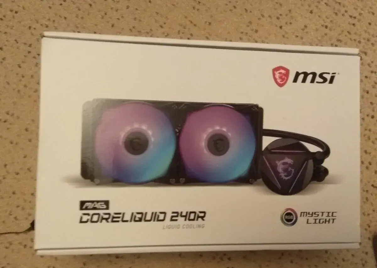 Vodné chladenie MSI MAG Coreliquid 240 RGB