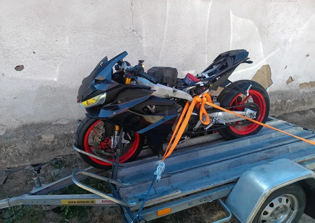 Rozpredám Aprilia RS Tuono 660 na ND