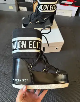 Moon Boot cierne velkost 39