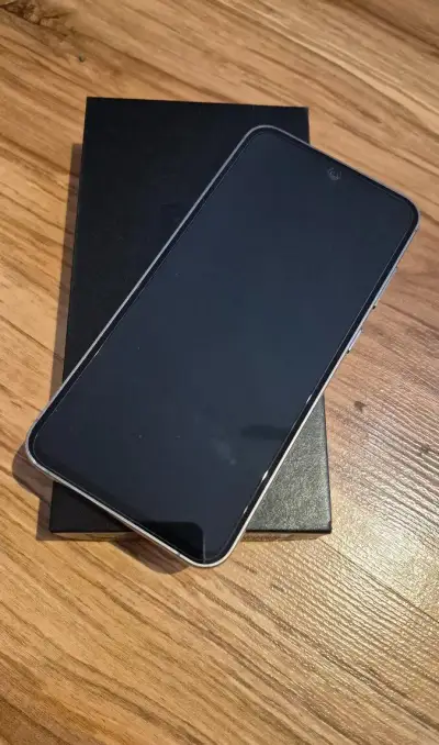 Samsung galaxy S23 fe
