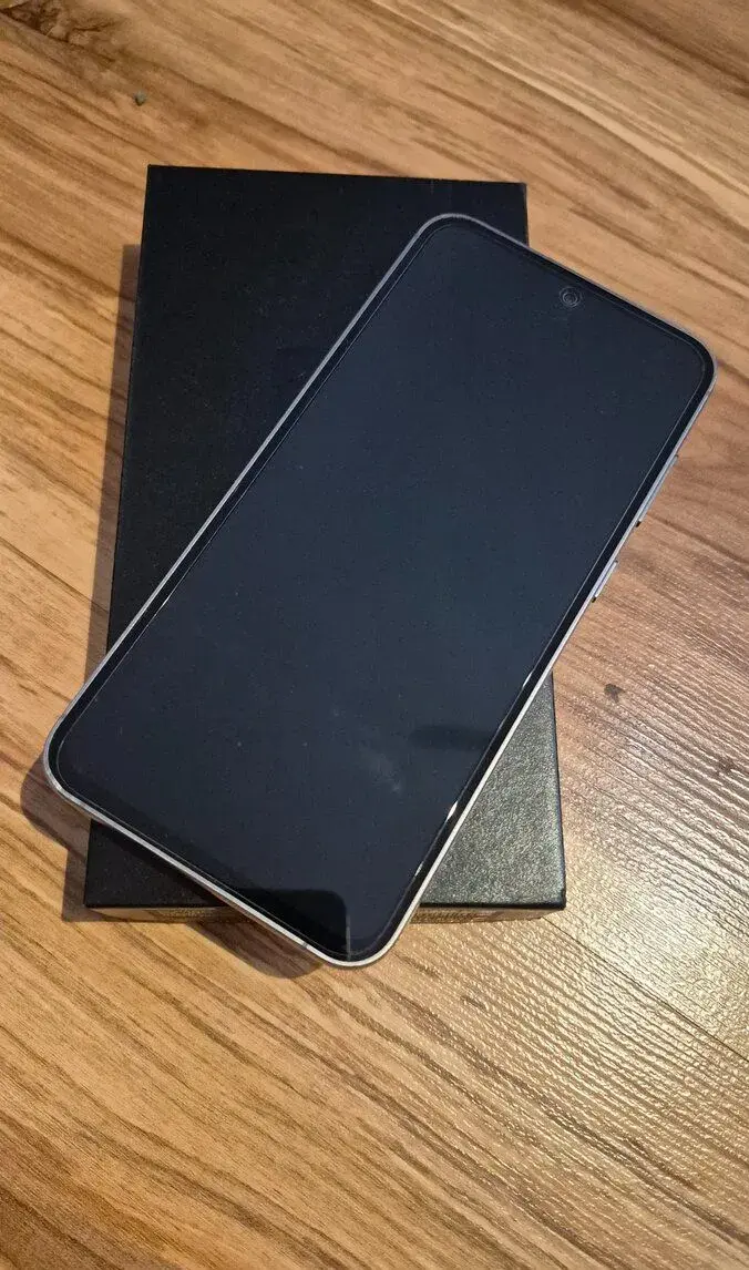 Samsung galaxy S23 fe