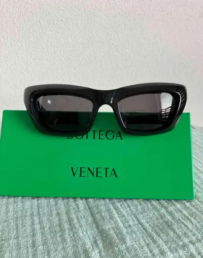 nové slnečné okuliare bottega veneta