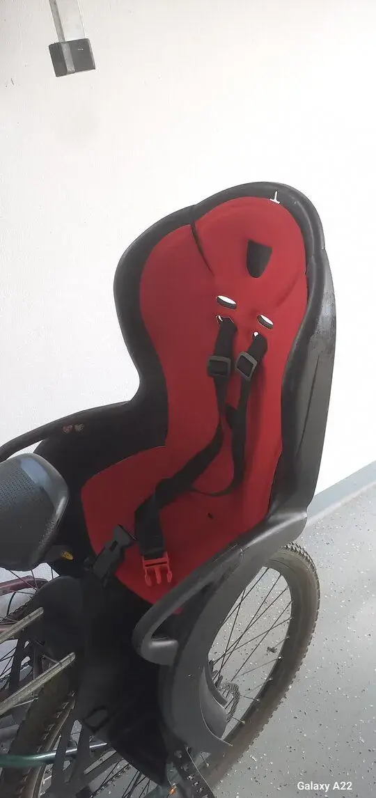 Sedačka na bicykel