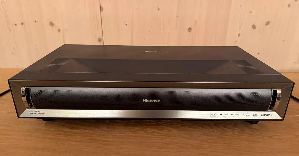Hisense PX3-PRO 4K Triple Laser projektor – stav