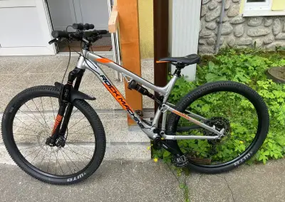ROCK MACHINE SEVEN 70 29” – CELOODPRUŽENÝ MTB, STAV