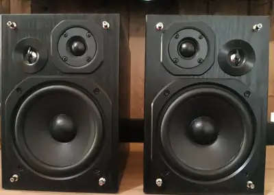 Panasonic SB-PMX70 reproduktory