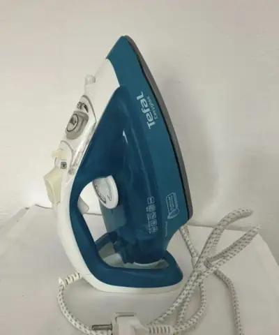 Žehlička Tefal Easygliss