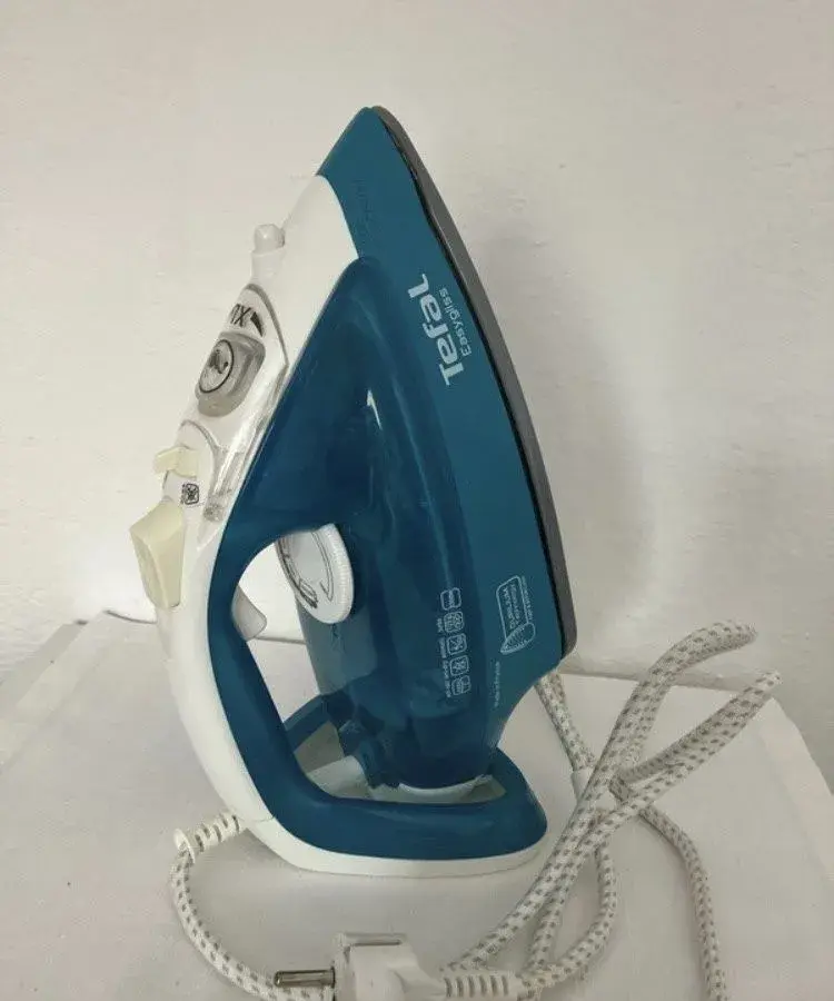Žehlička Tefal Easygliss