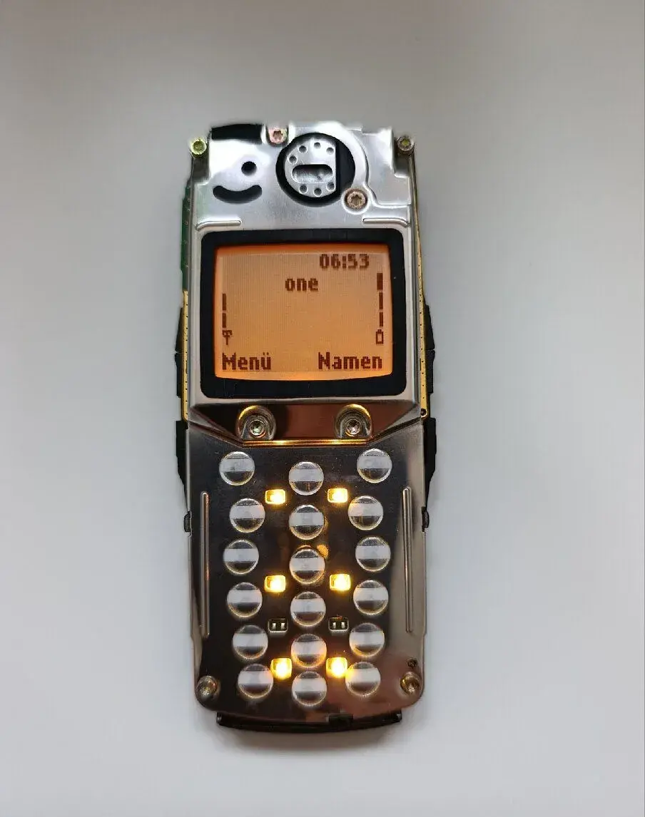 Nokia 5210