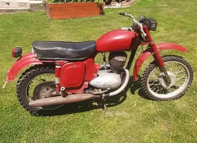 Jawa 250 559 panelka