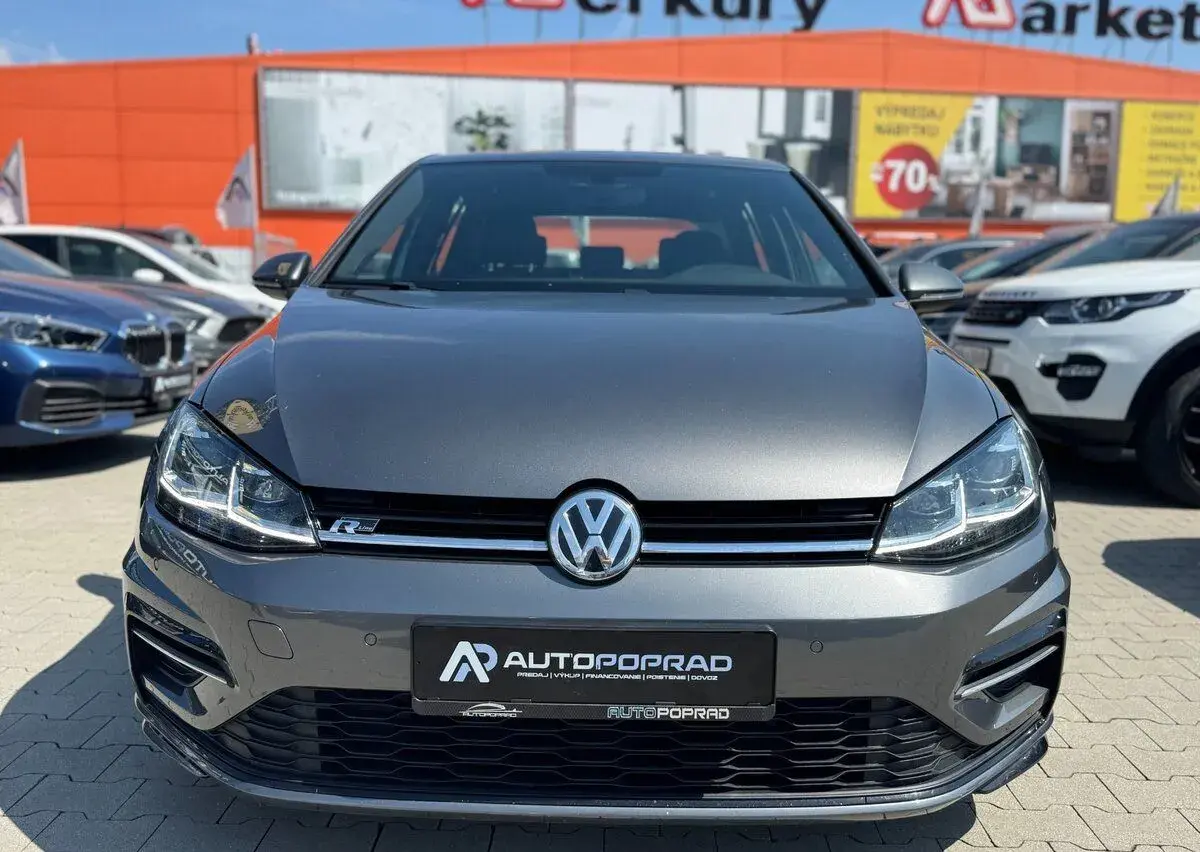 Volkswagen Golf – 2017, 178 000 km