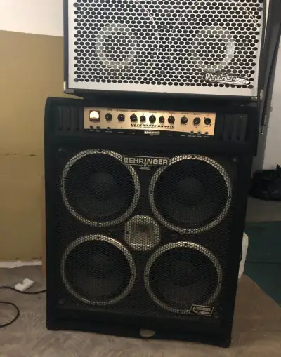 Basgitarove kombo Behringer BX 4410