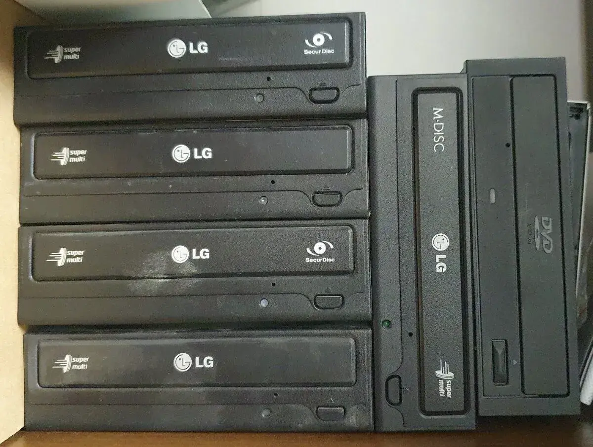 DVD-RW LG - SATA