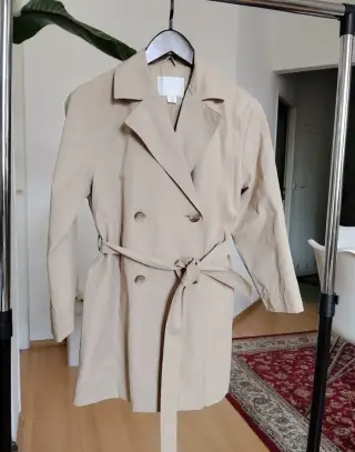 Zara trenčkot veľkosť 9-10years 140cm