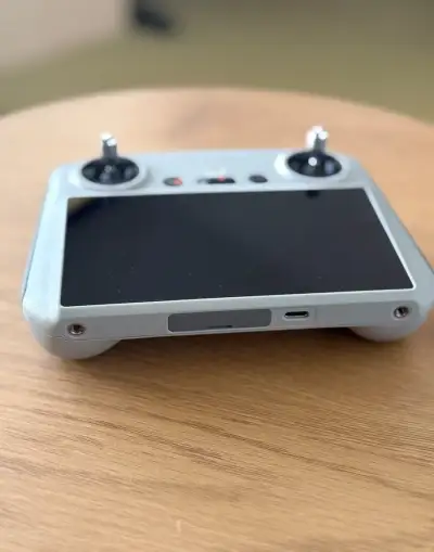 Na predaj DJI RC OVLADAC✅ Idealny darček