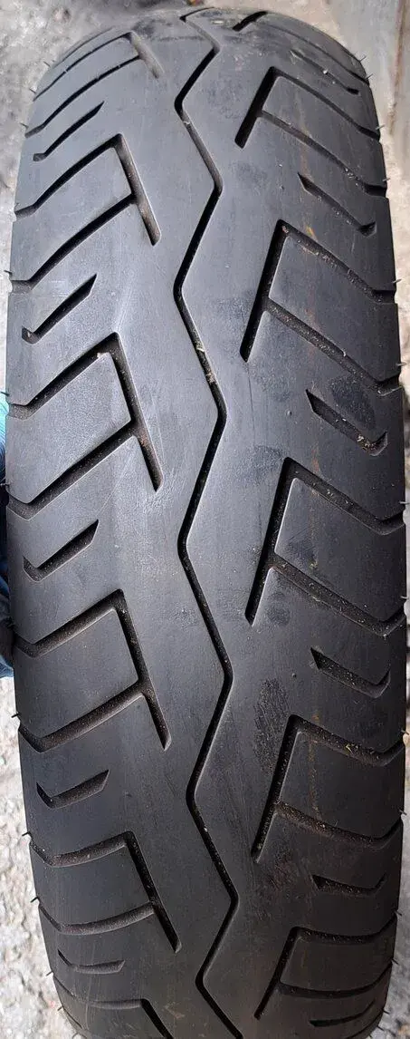 140/70 r17 pneu