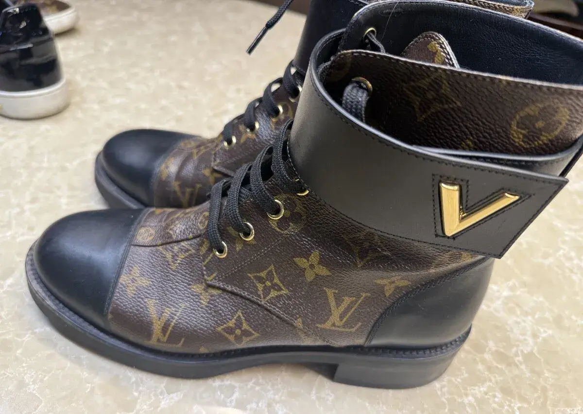Čižmy Louis Vuitton