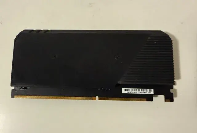 Rozširujúca karta ASUS ROG DIMM.2 HS GEN4 V3
