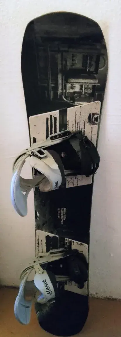 freestyle / park snowboard BURTON Name Dropper 151 cm+viazko