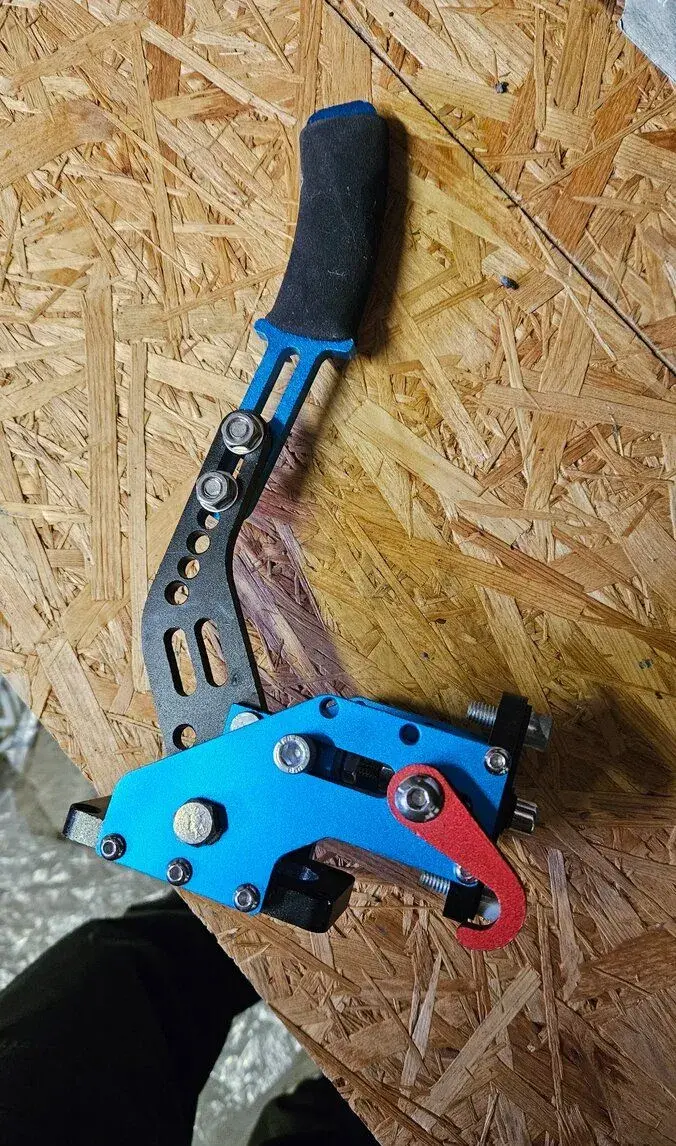 Hydraulická ručná brzda + Regulátor brzdného t