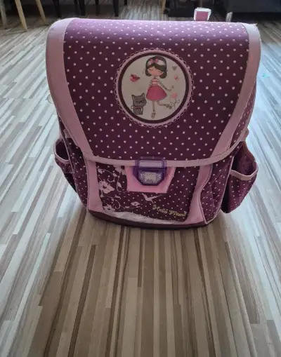 Školská taška pre dievča