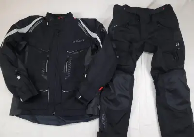 Büse Murano Evo textilná moto kombinéza 60/28 4/2XL KRÁTKA
