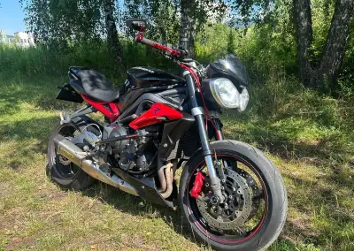 Triumph Street Triple 675R