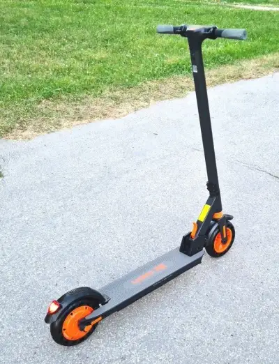 Elektrickú kolobežku Kugo S1
