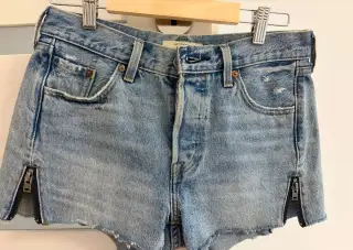 Levi's šortky dámske rifľové 501® vel. W26
