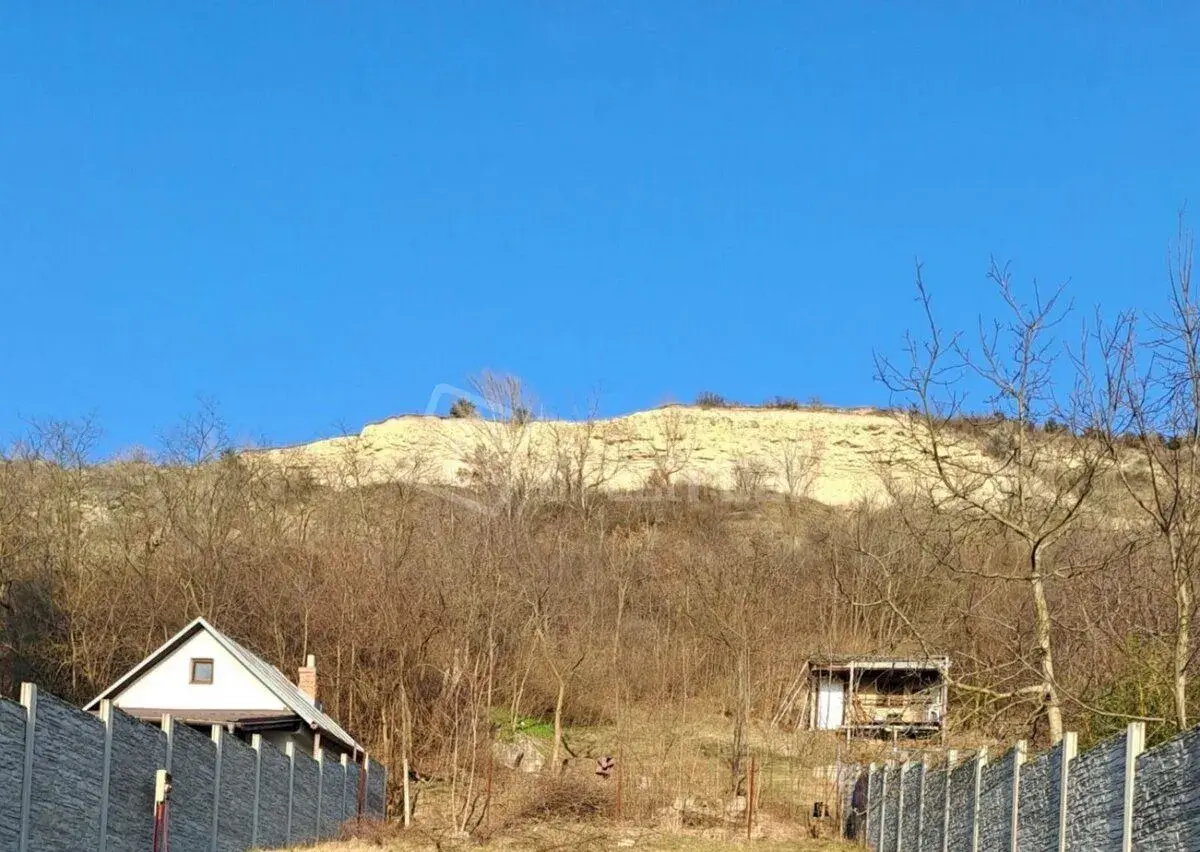 Predaj - záhrada - Na predaj slnečná záhrada…