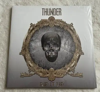 2LP Thunder