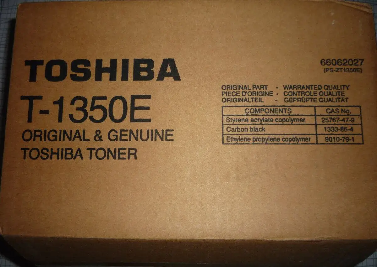 TOSHIBA - originál toner T1350E